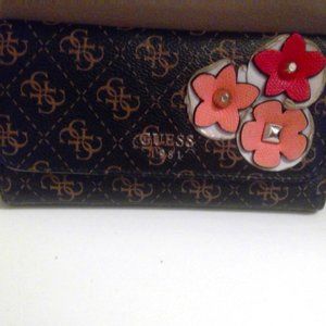 Guess wallet